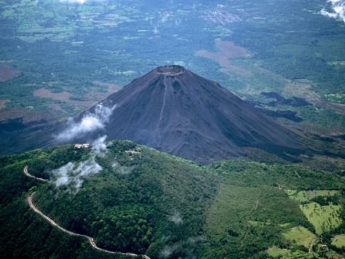 Вулкан Санта Анна в Сальвадоре