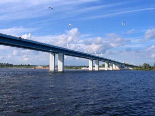 Юбилейный мост через Волгу